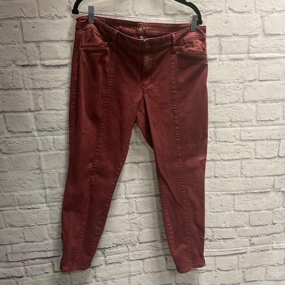 White House Black Market Pants - WHBM Skimmer Rusty Rose Denim Pants - 14